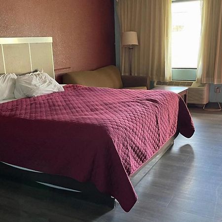 Mayfair Inn ويليامستون المظهر الخارجي الصورة
